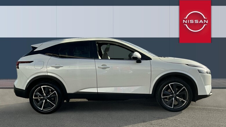 Nissan Qashqai 1.3 DiG-T MH Tekna 5dr Petrol Hatchback